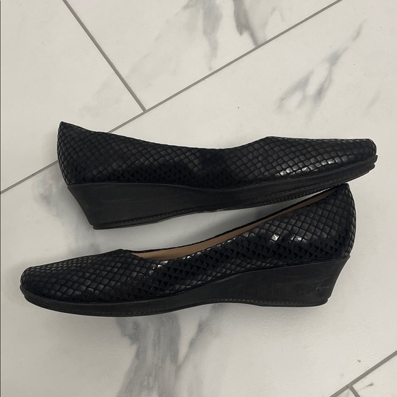 Piccadilly Black Women's Shoes Wedge Heel Flats Sz 36 - Picture 4 of 10